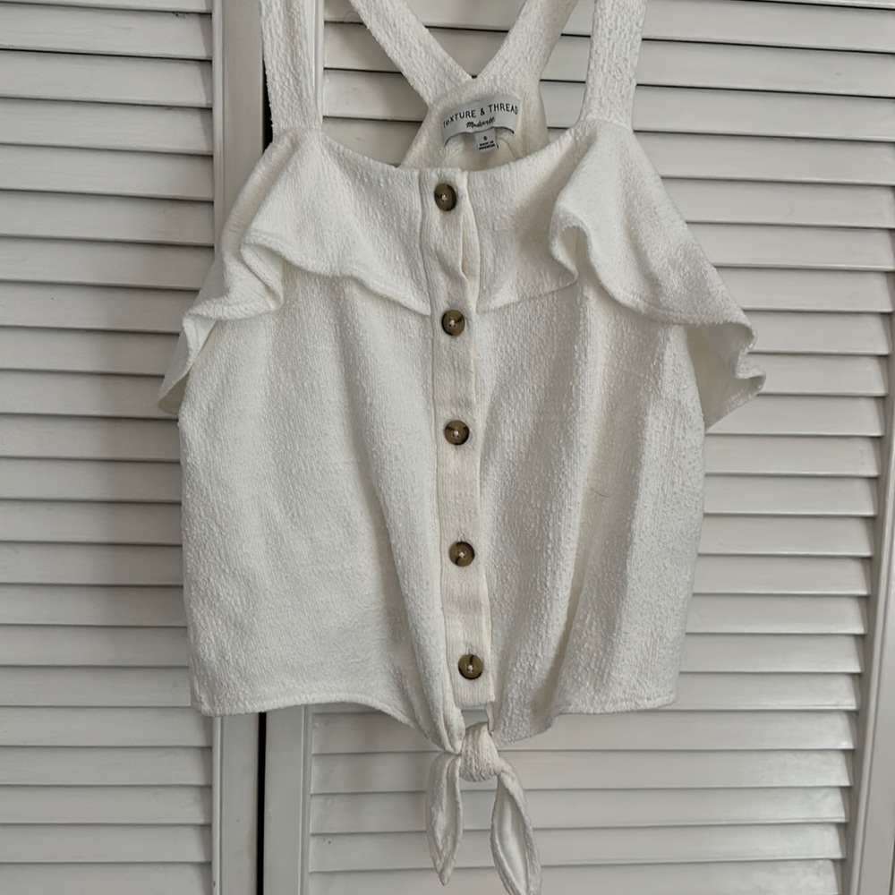 White tank